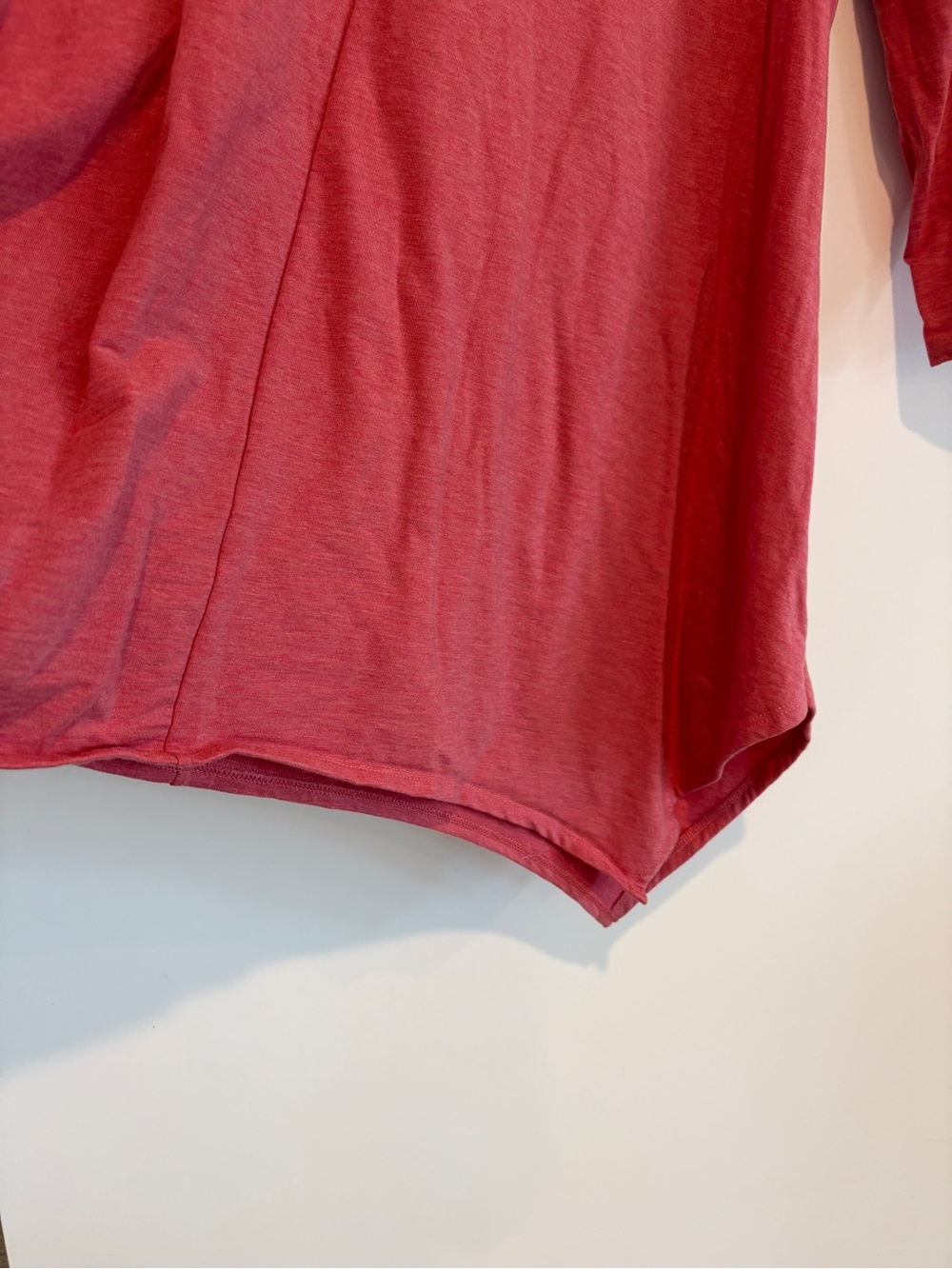 Garnet Hill Tencel Lyocell Sharkbite Hem V-Neck Tunic Top Coral Pink XL - Picture 4 of 8